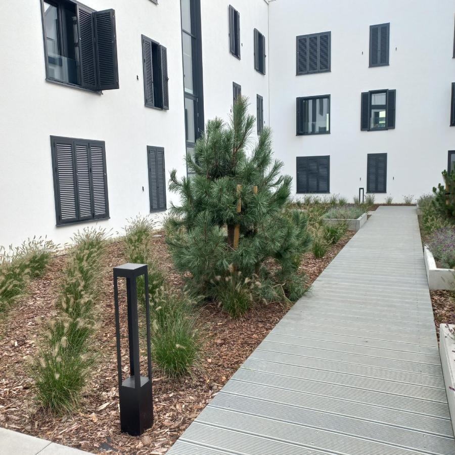 Apartament Orlando W Porto Leba 350M Od Morza מראה חיצוני תמונה